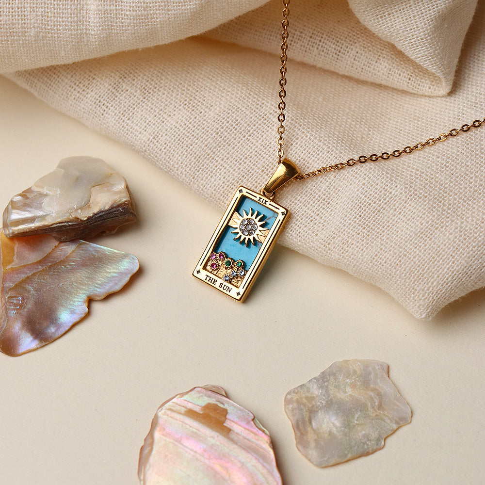 Collana con ciondolo Sole - Oro