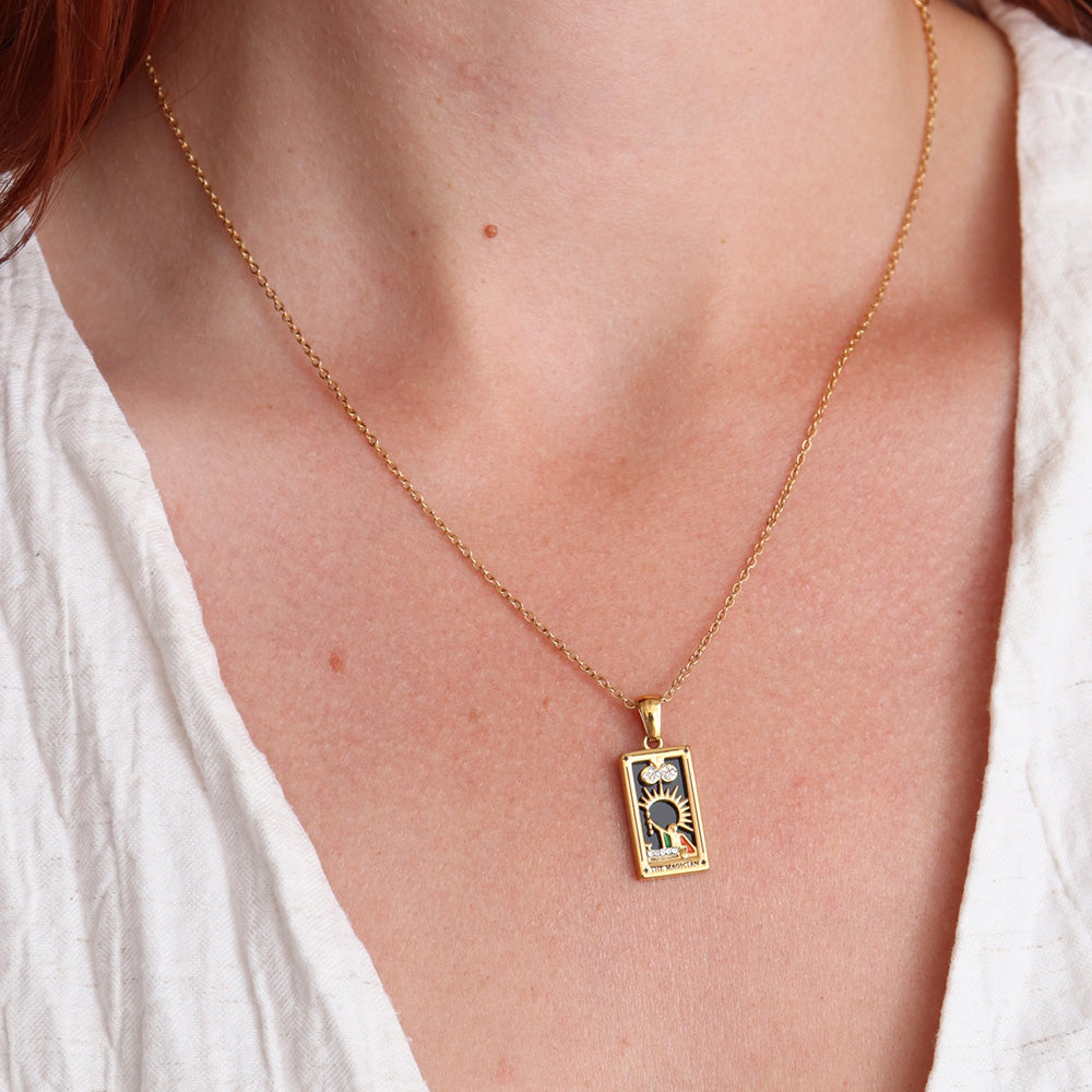 Magician Pendant Necklace - Gold