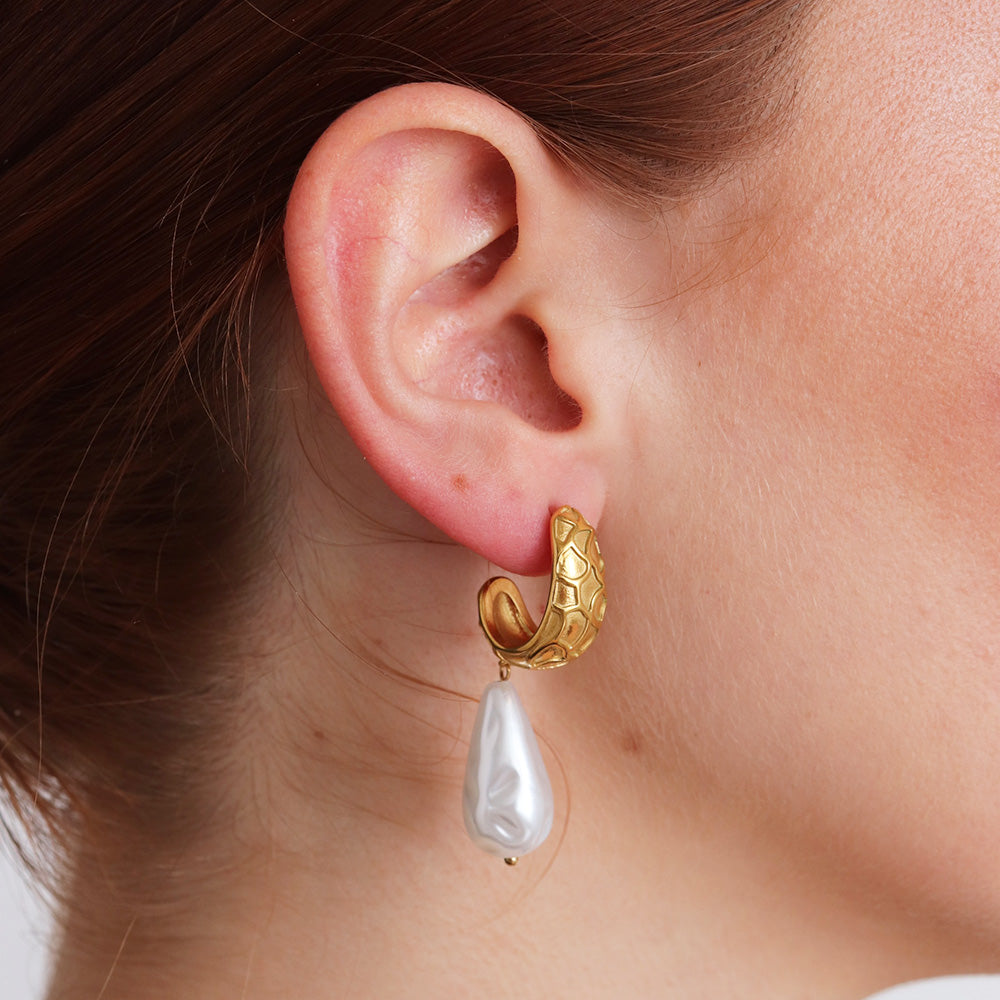 Orecchino a goccia con perla - Oro