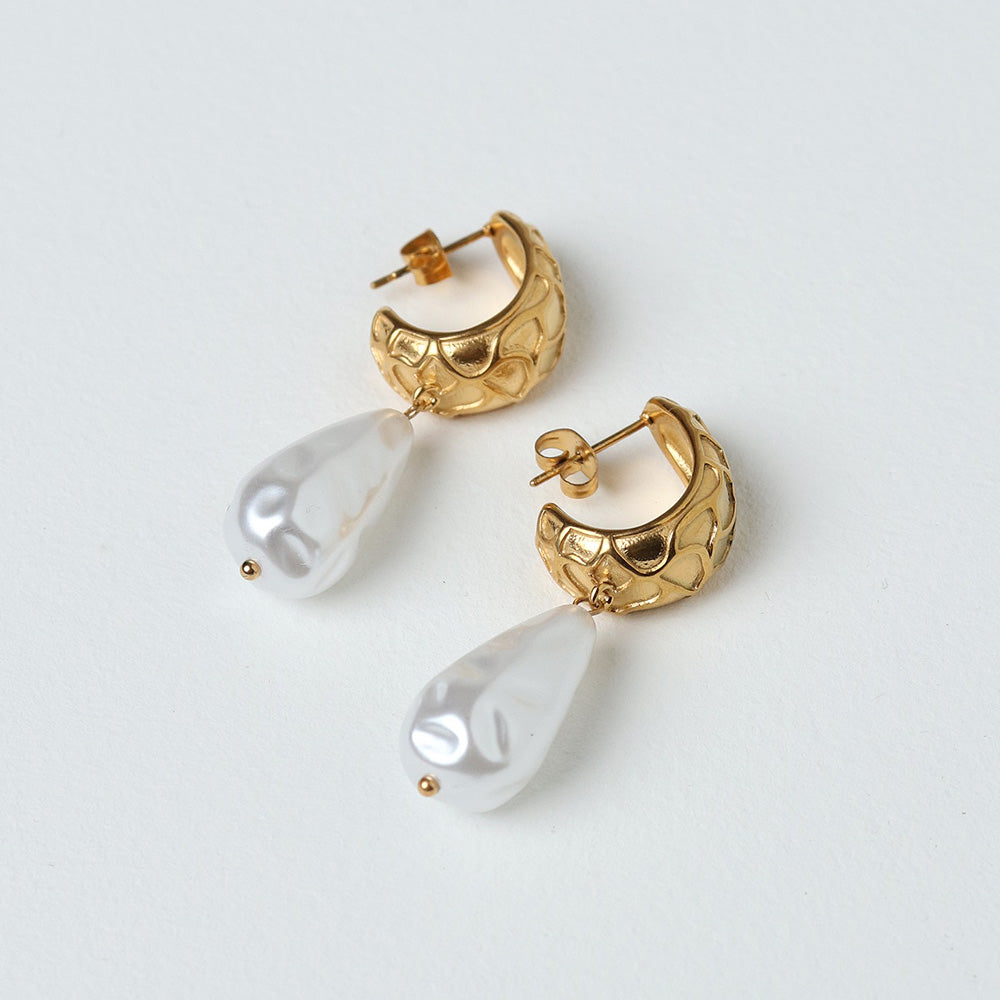 Orecchino a goccia con perla - Oro