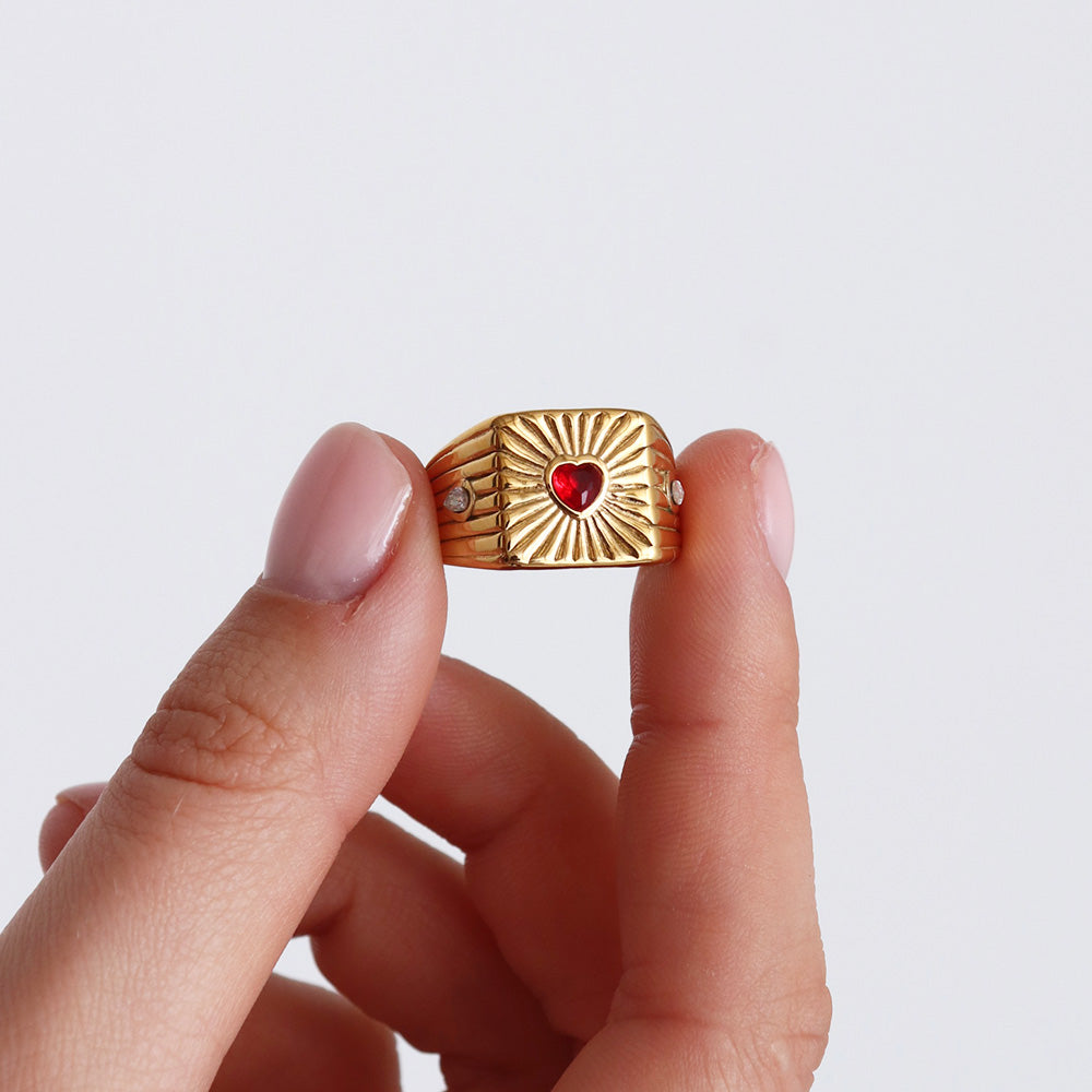 Anello con cuore di tendenza - Oro