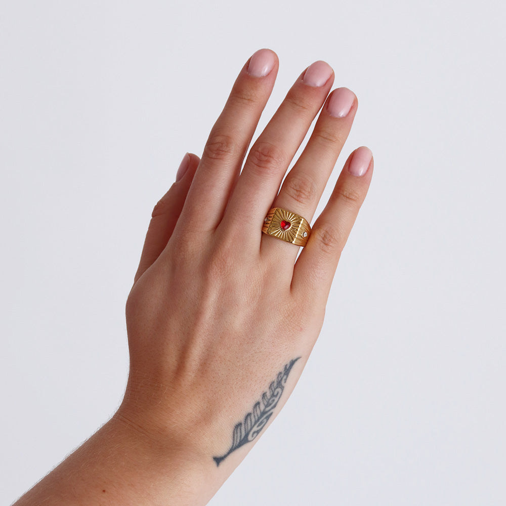 Anello con cuore di tendenza - Oro