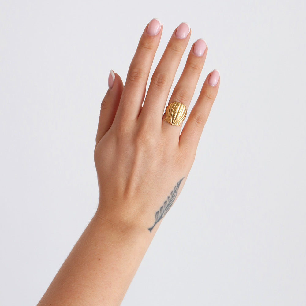 Sea Shell Ring - Gold