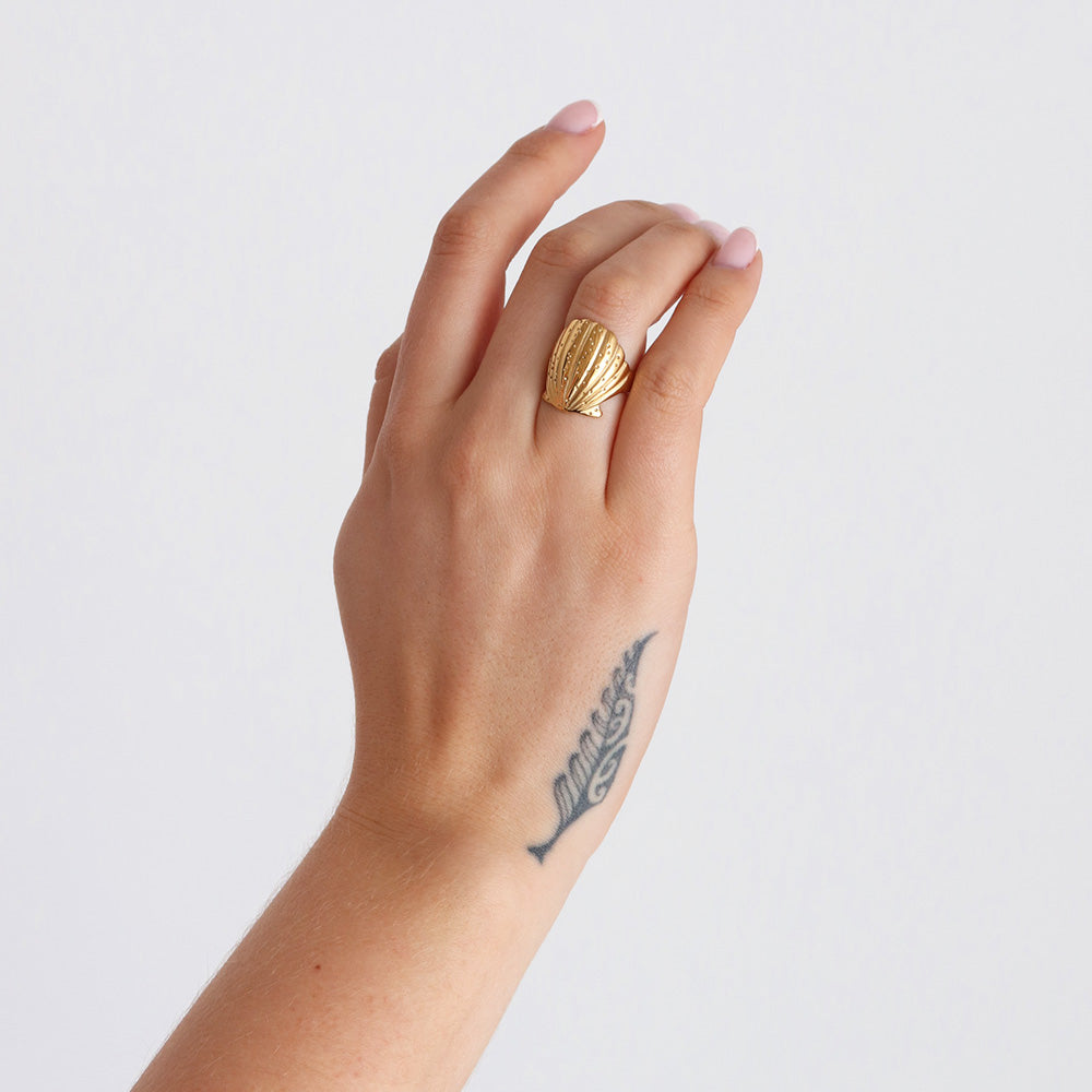 Sea Shell Ring - Gold