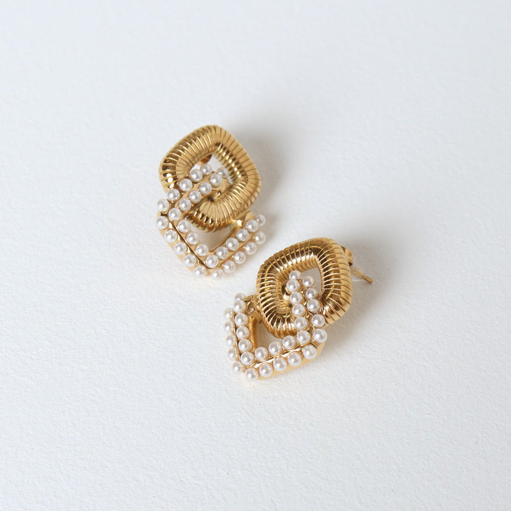 Square Pearl Earrings - Gold