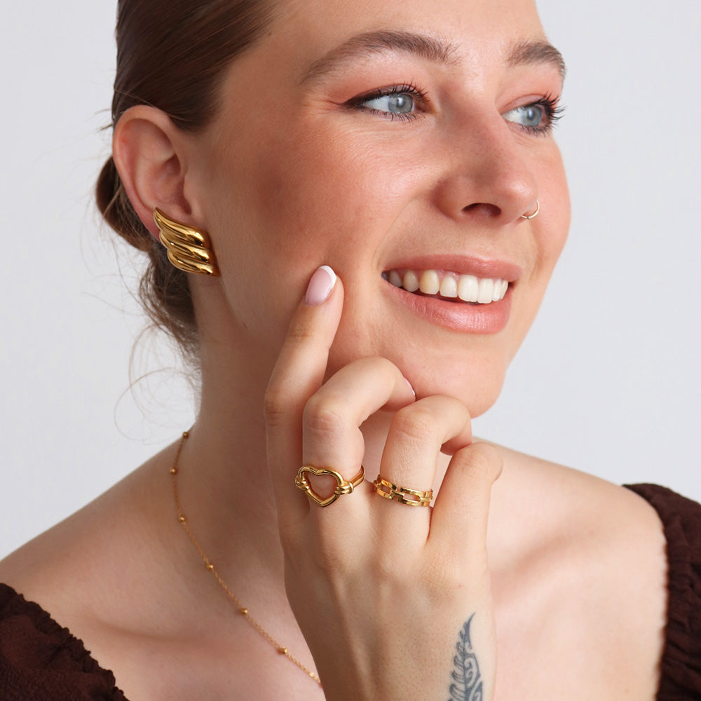 Grace Winged Earrings - Gold