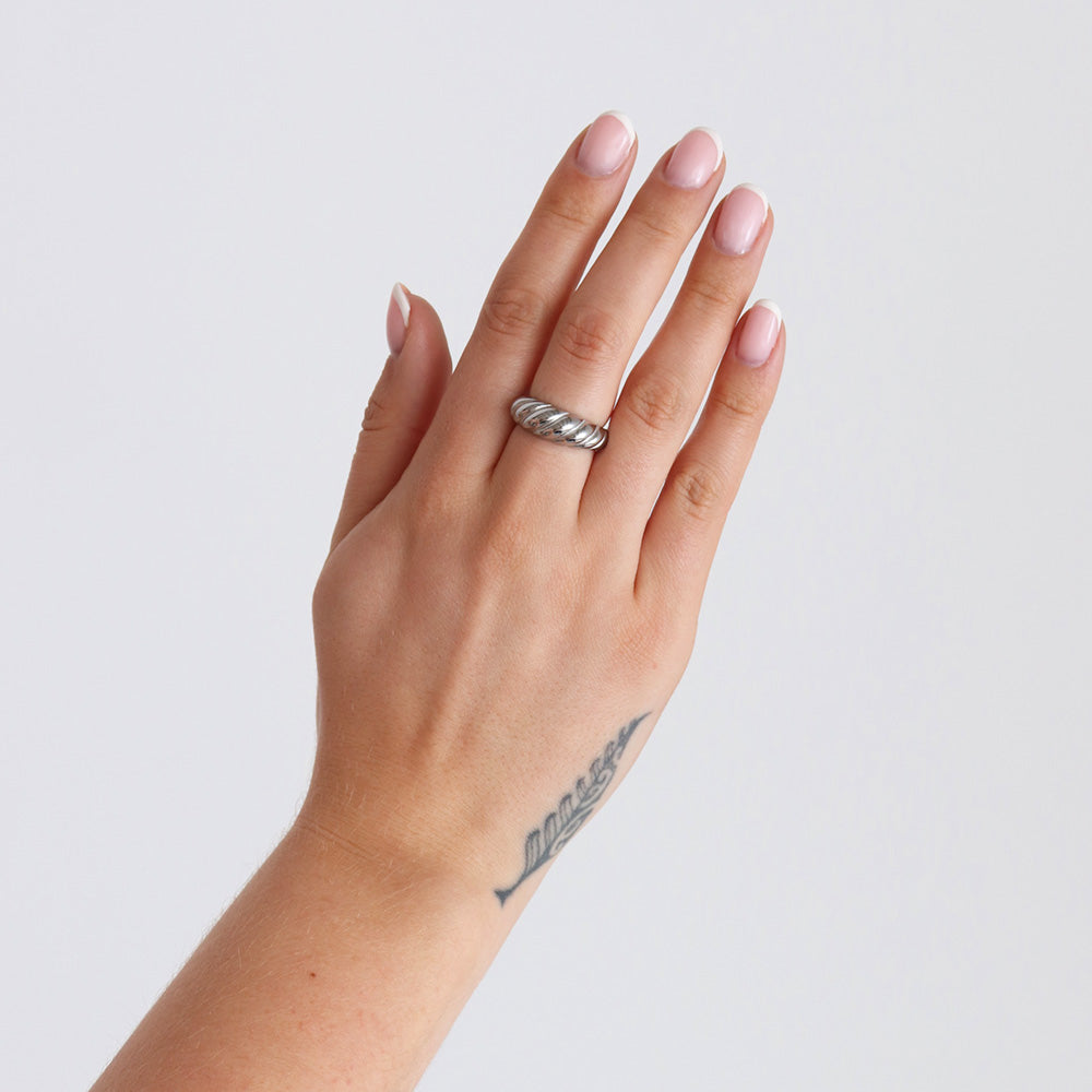 Croissant Ring - Silver