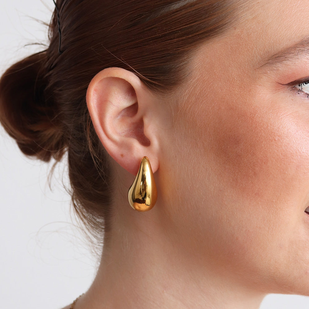 Orecchini pendenti a forma di pera - Oro