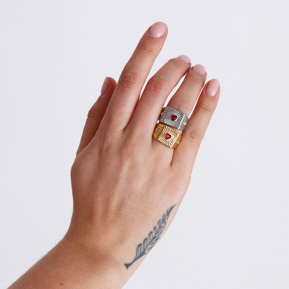 Anello con cuore di tendenza - Argento