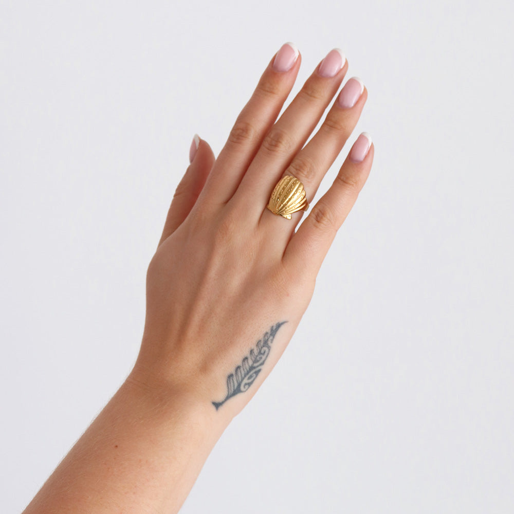 Sea Shell Ring - Gold