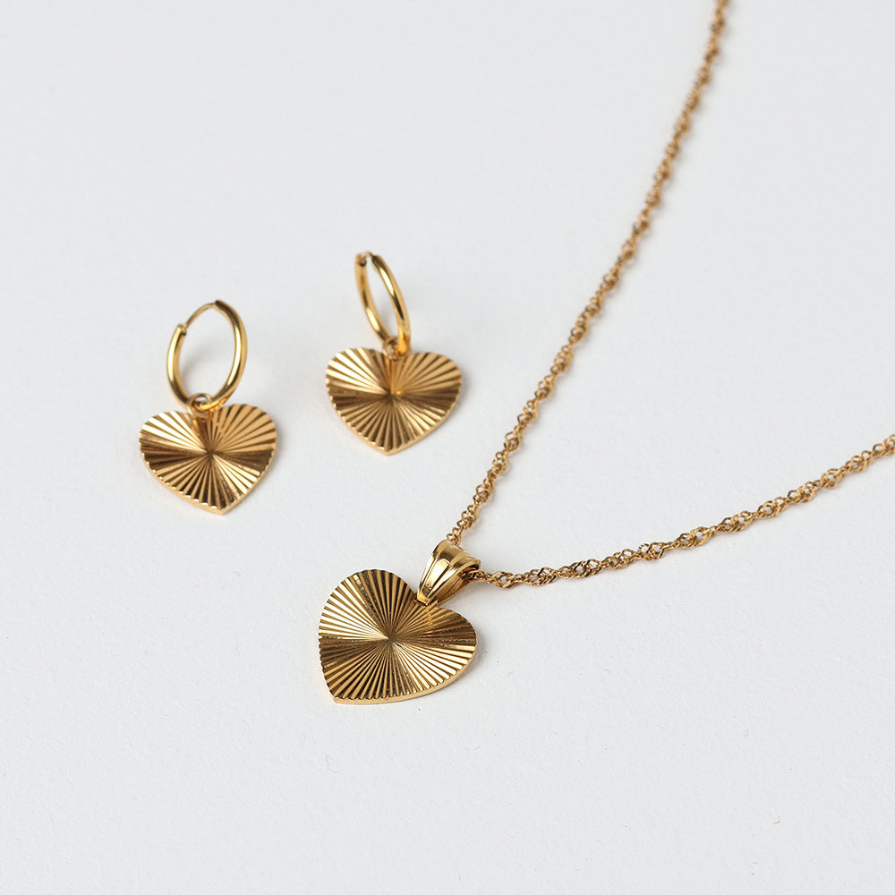 Heart Sunburst Earrings - Gold