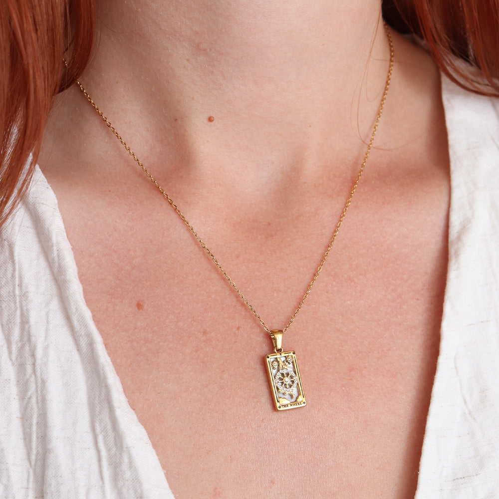The Wheel Pendant Necklace - Gold