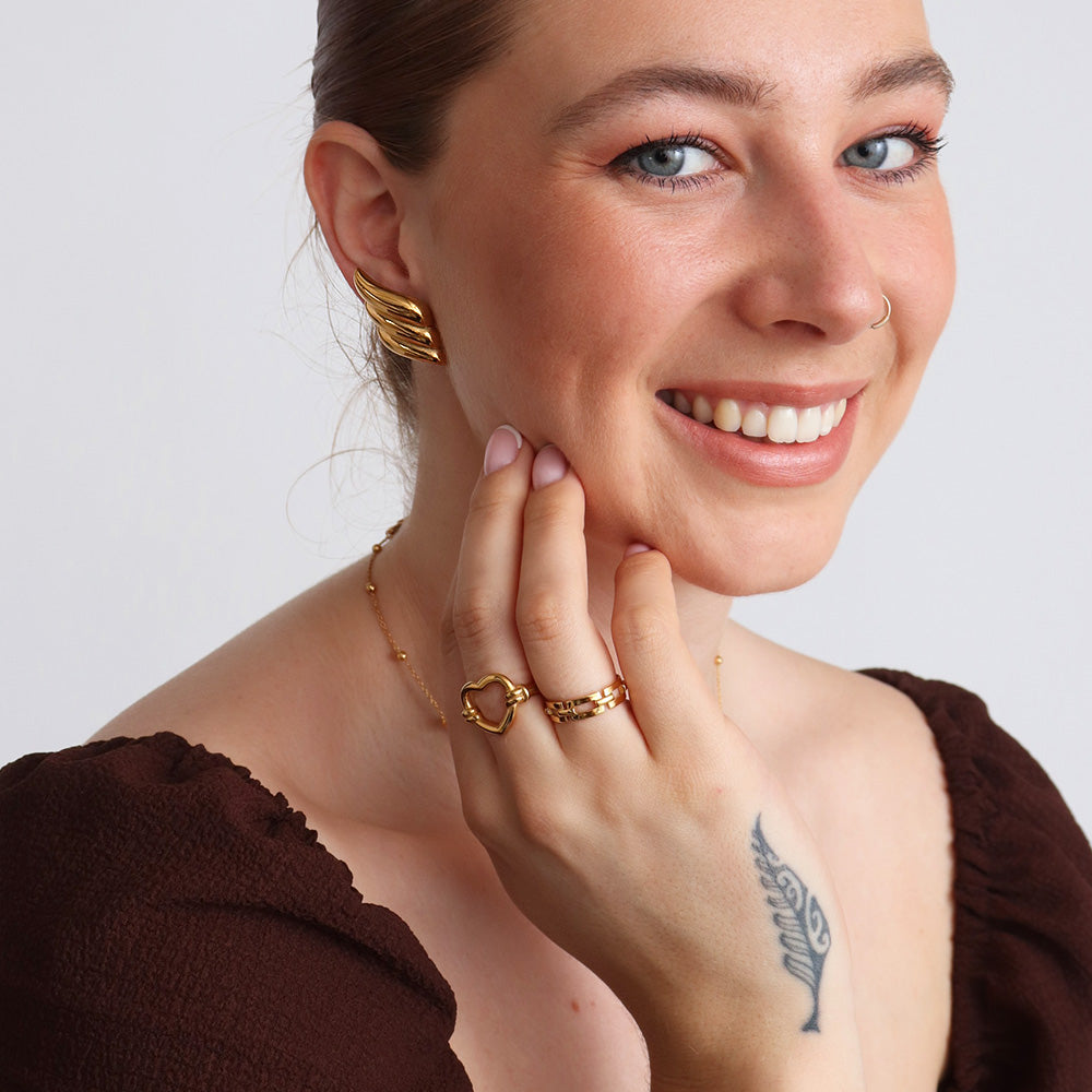 Grace Winged Earrings - Gold