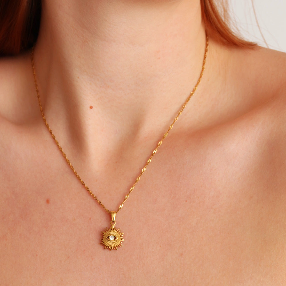 Sunlight Eye Pendant Necklace - Gold